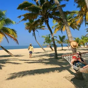 Abad Turtle Resort Mararikulam